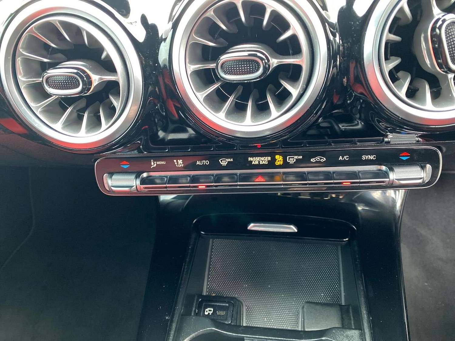 Used Mercedes-Benz CLA 2022 for sale - 76464631: Photo 12