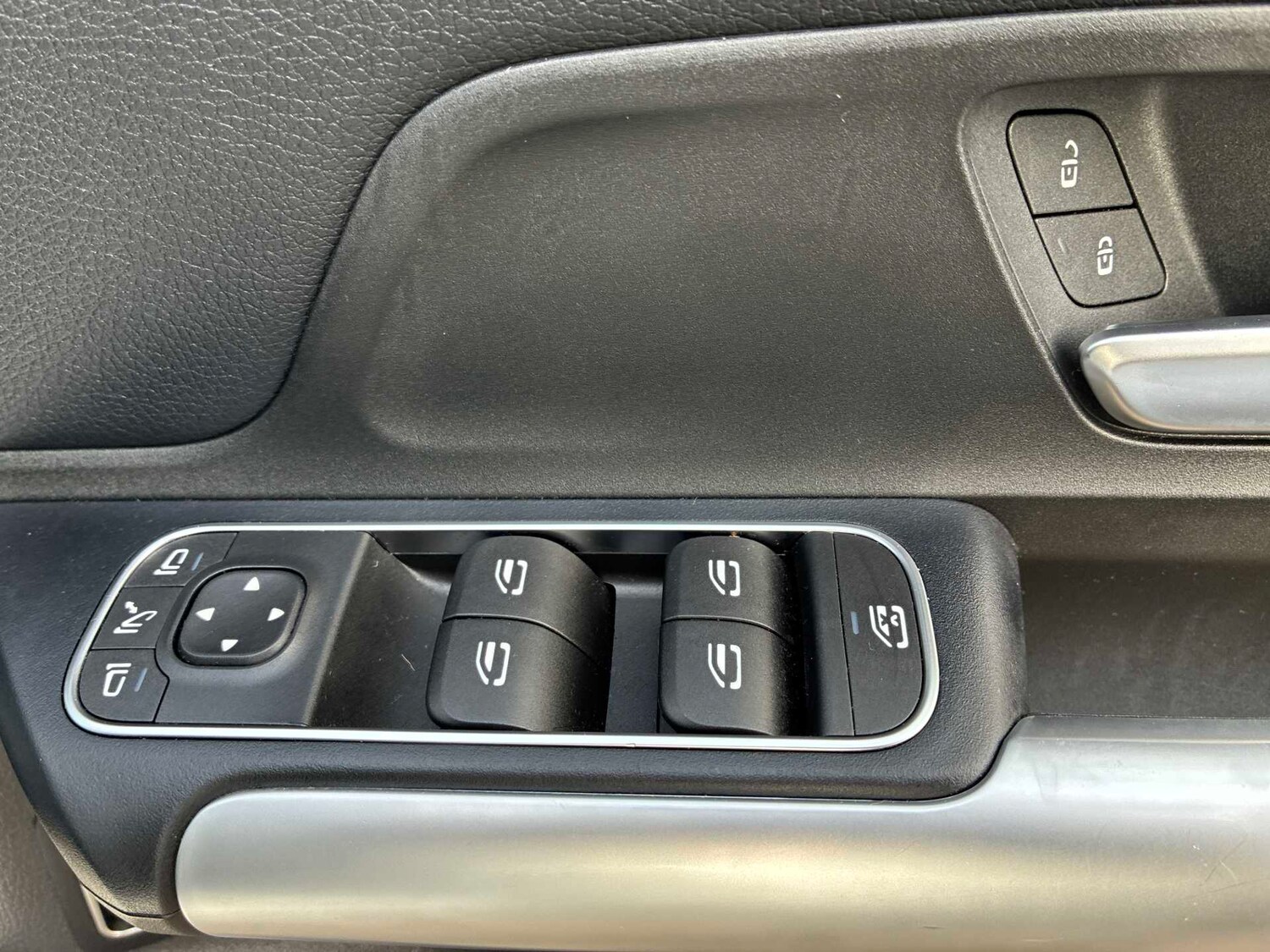 Used Mercedes-Benz EQA 2024 for sale - 78026137: Photo 21