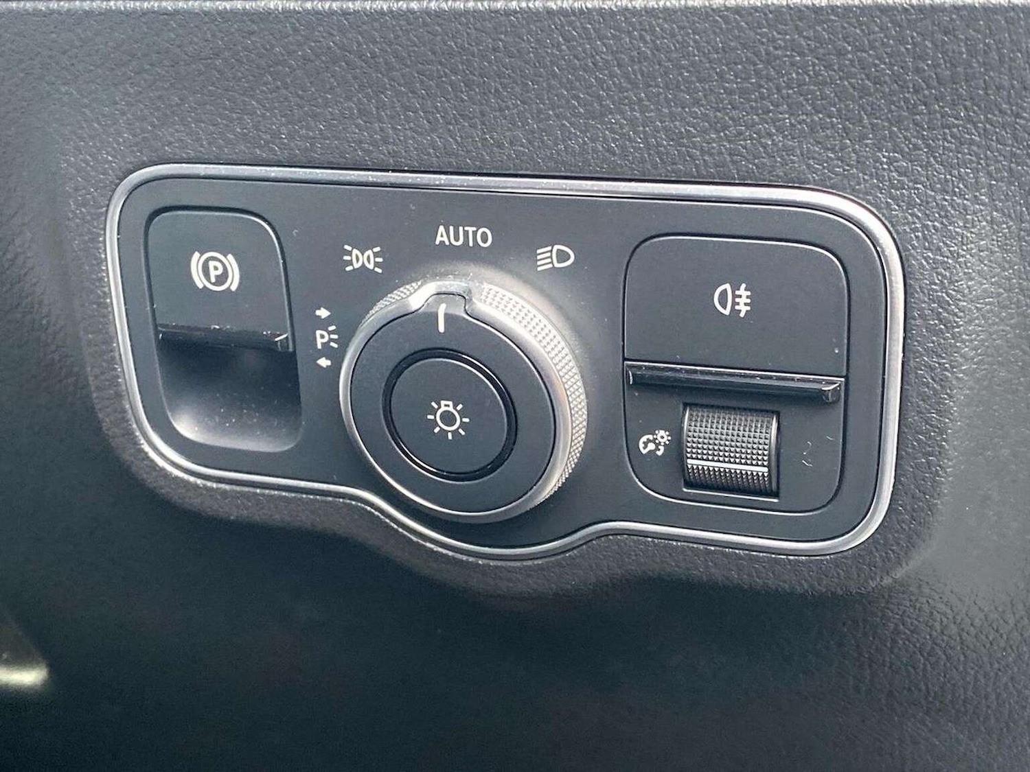 Used Mercedes-Benz GLA 2023 for sale - 77618364: Photo 23