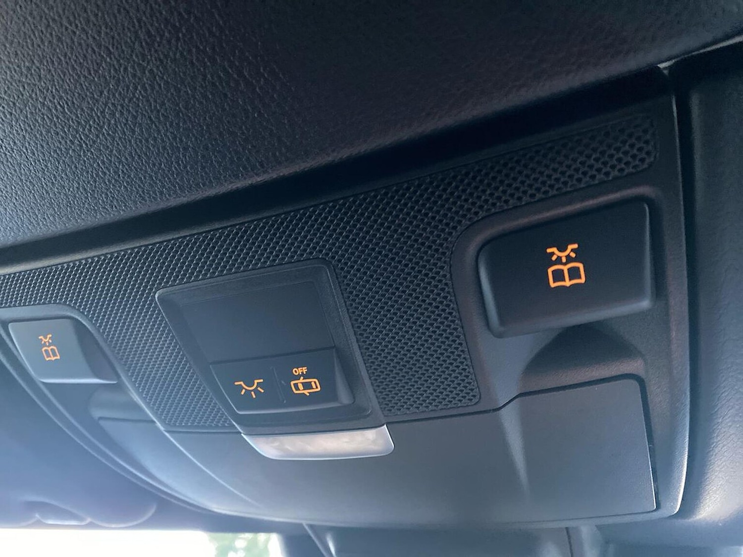 Used Mercedes-Benz C Class 2019 for sale - 76650254: Photo 14