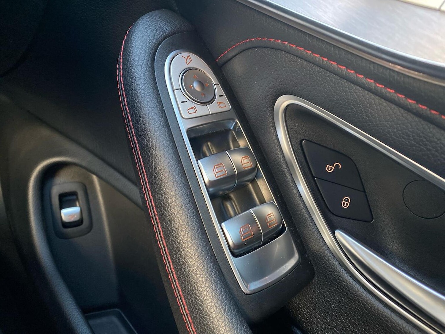 Used Mercedes-Benz C Class 2019 for sale - 76650254: Photo 21