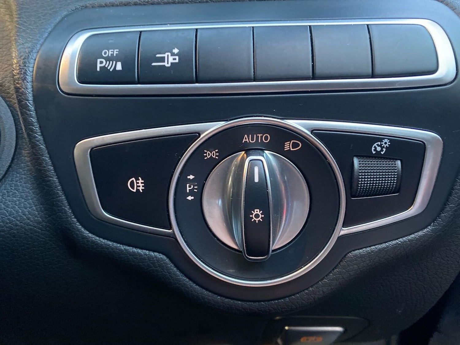 Used Mercedes-Benz C Class 2019 for sale - 76650254: Photo 22