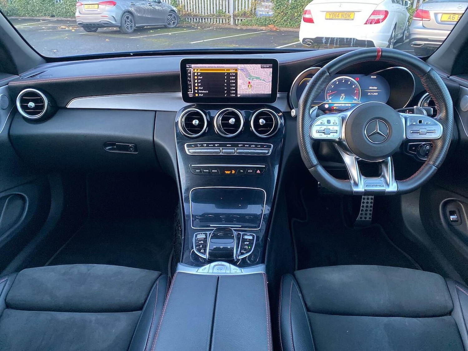 Used Mercedes-Benz C Class 2019 for sale - 76650254: Photo 8