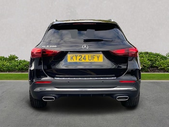 Used Mercedes-Benz GLA 2024 for sale - 76236947: Photo 4