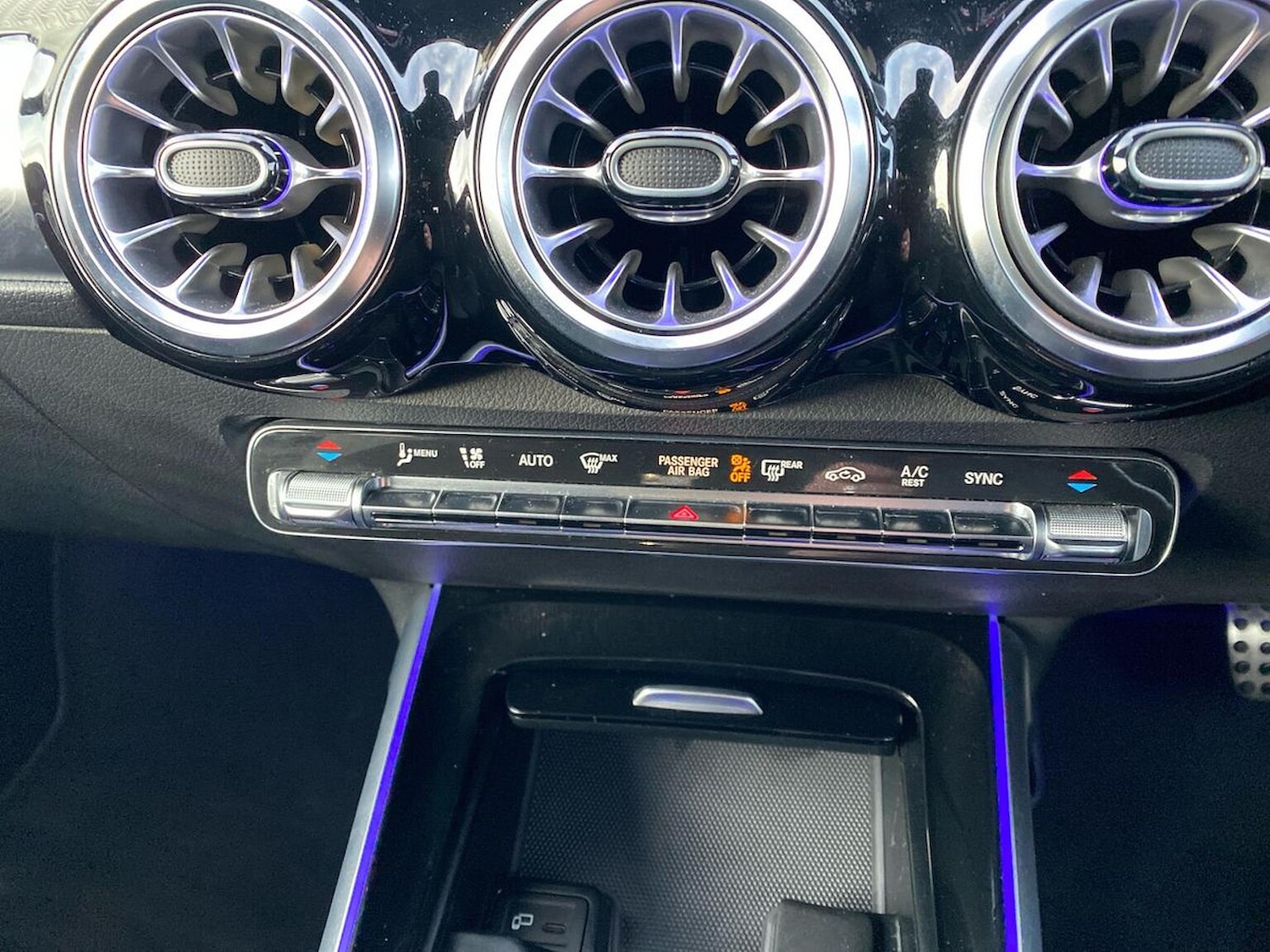 Used Mercedes-Benz GLB 2023 for sale - 76931618: Photo 12