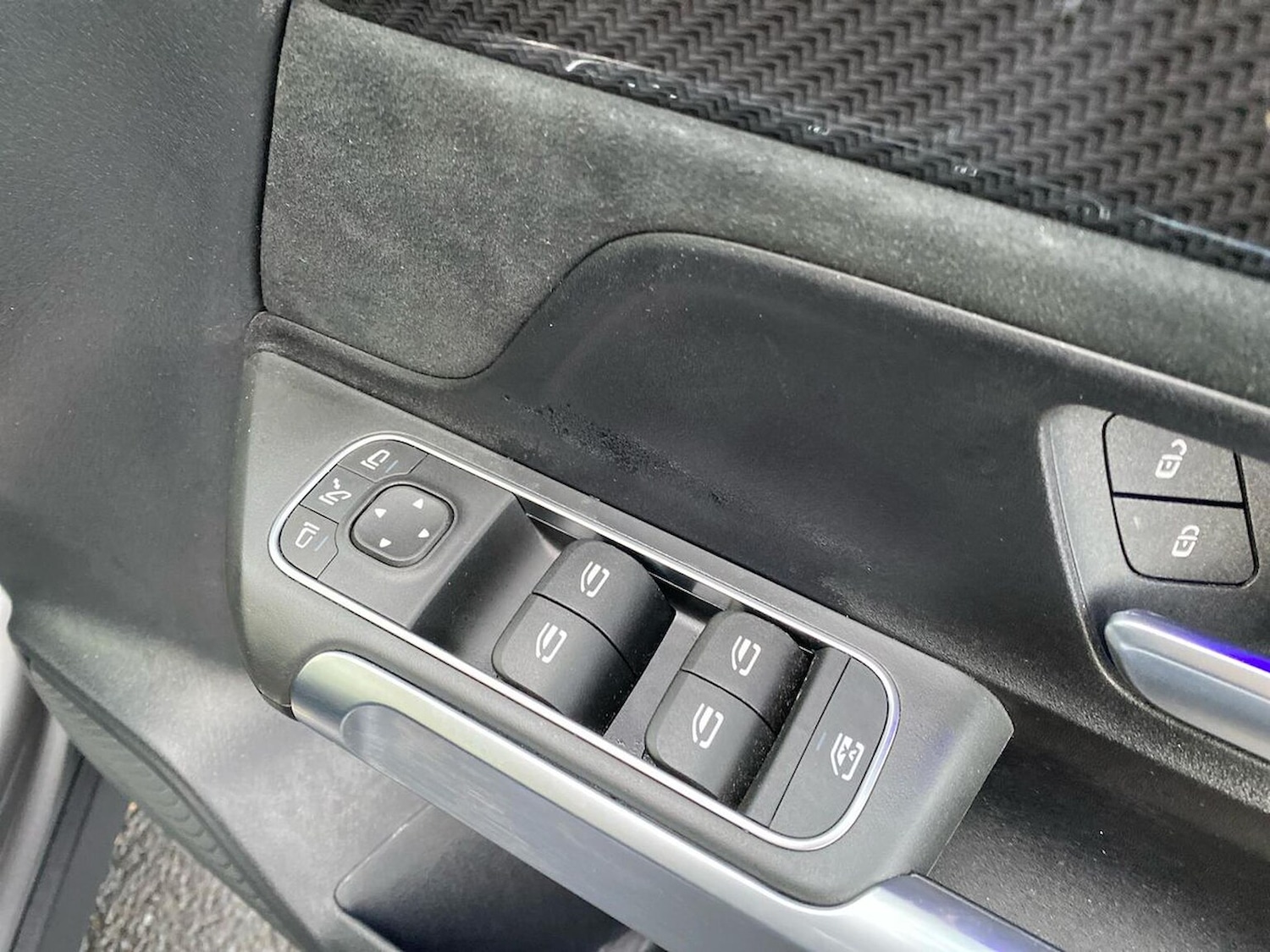 Used Mercedes-Benz GLB 2023 for sale - 76931618: Photo 21