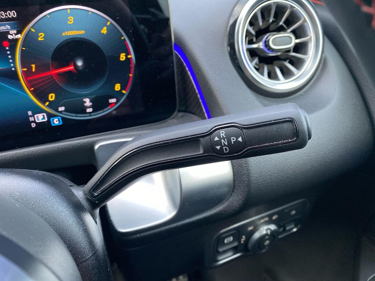 Used Mercedes-Benz GLB 2023 for sale - 76931618: Photo 29