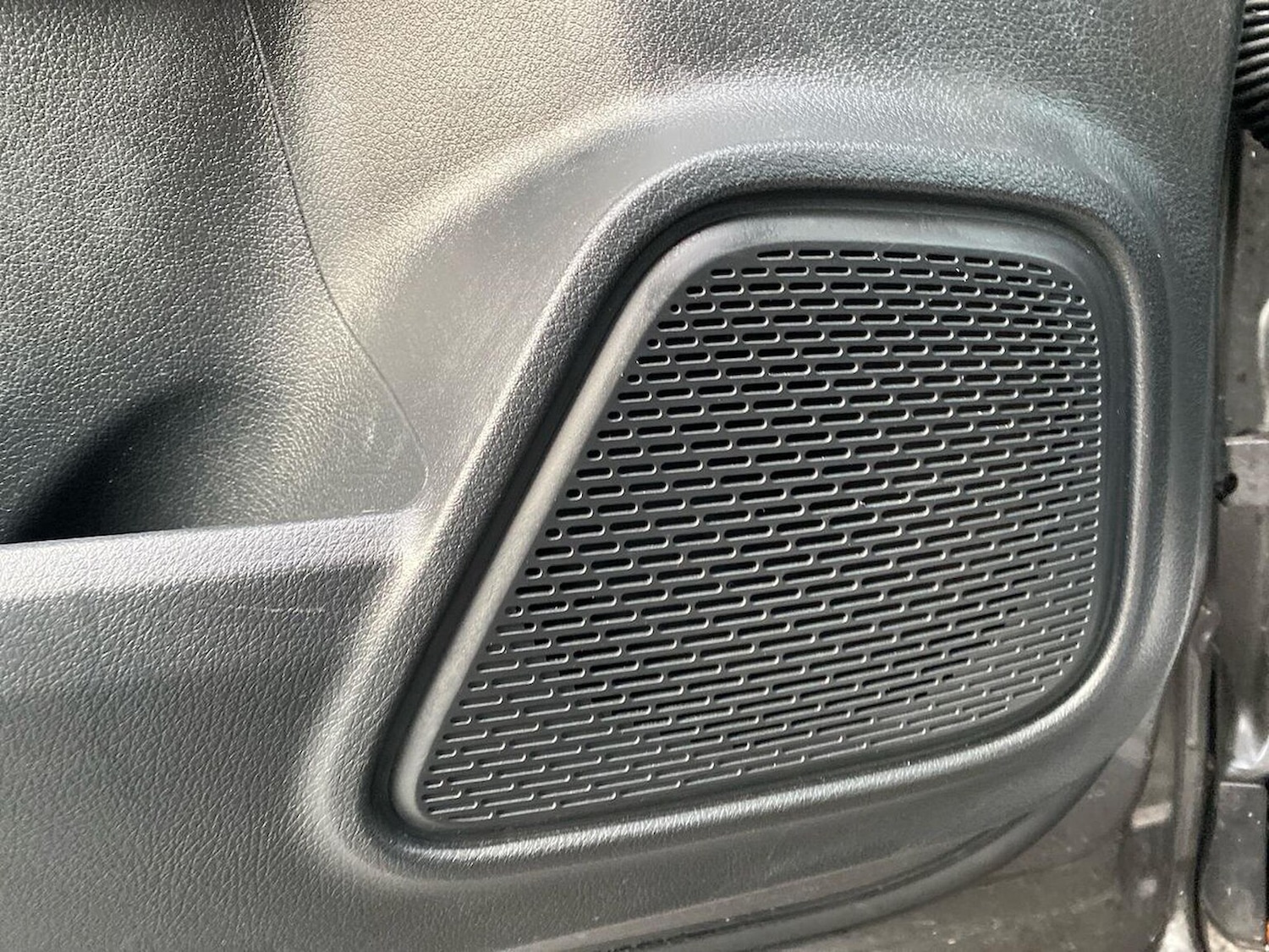 Used Mercedes-Benz GLB 2023 for sale - 76931618: Photo 31