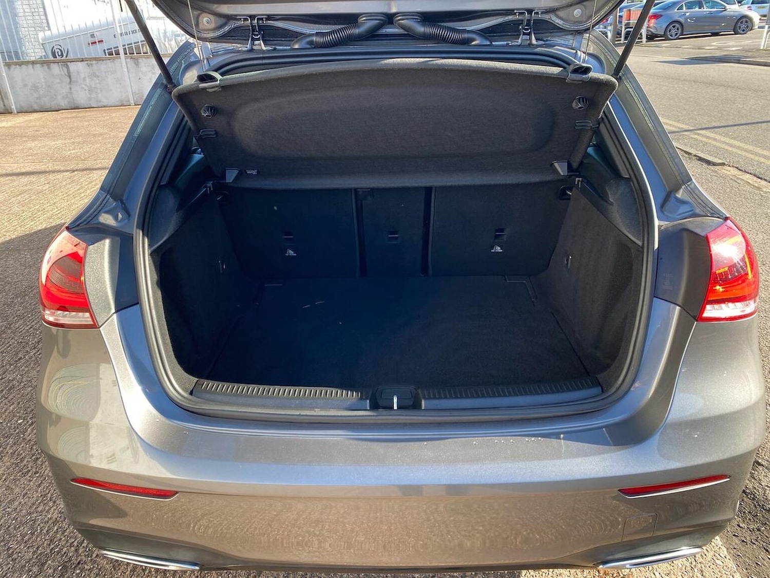 Used Mercedes-Benz A-Class 2018 for sale - 76376811: Photo 17