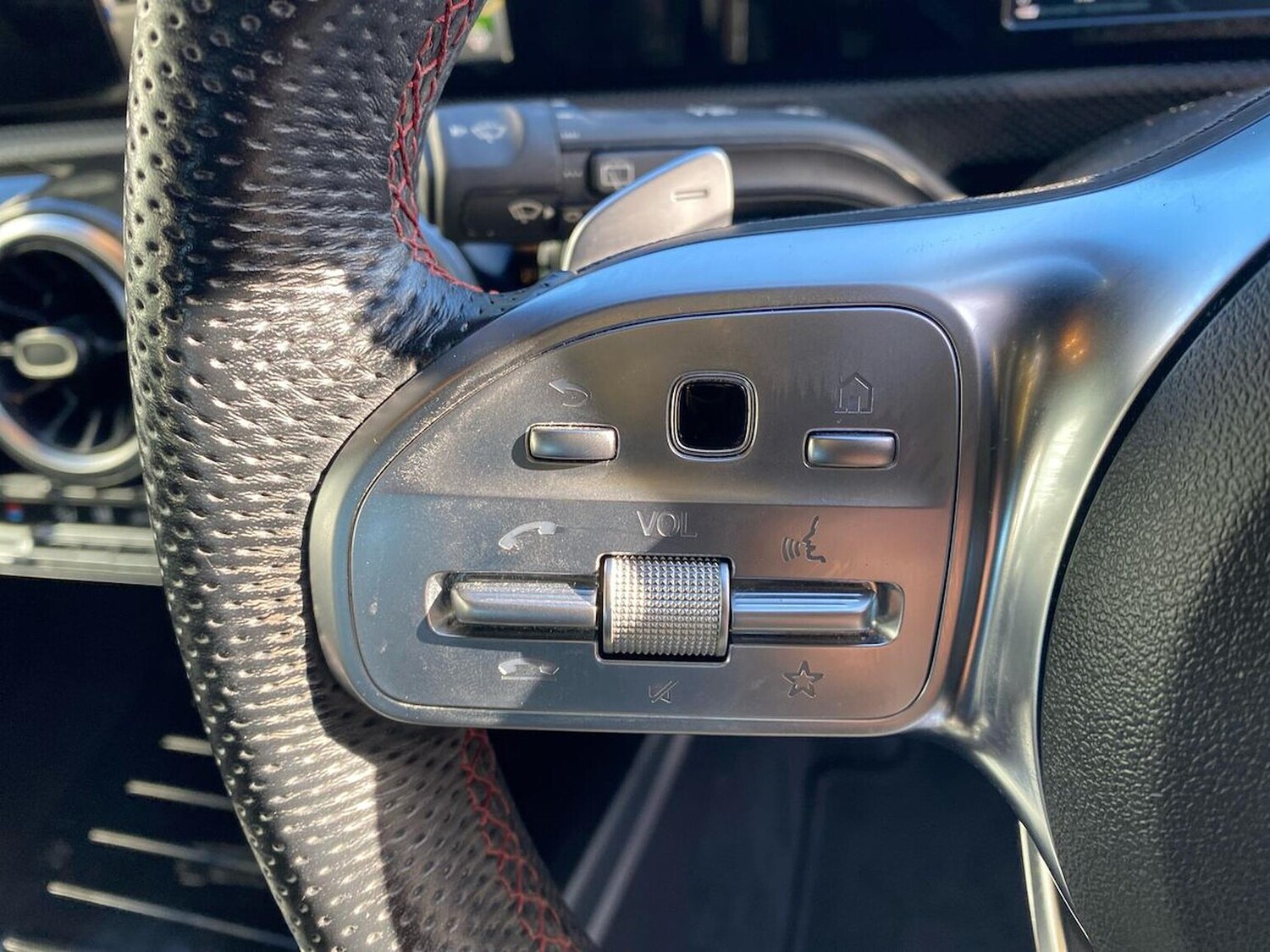 Used Mercedes-Benz A-Class 2018 for sale - 76376811: Photo 26