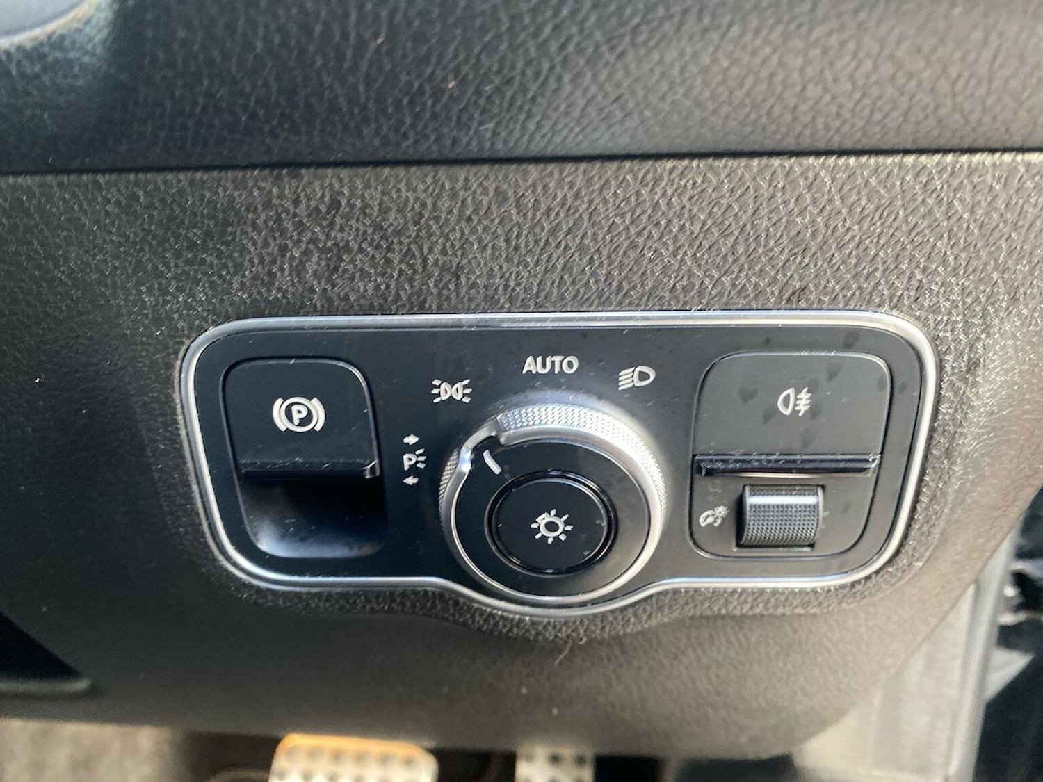 Used Mercedes-Benz GLB 2021 for sale - 76335094: Photo 22
