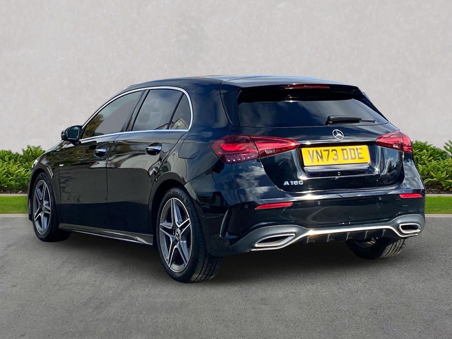 Used Mercedes-Benz A-Class 2023 for sale - 76365079: Photo 2