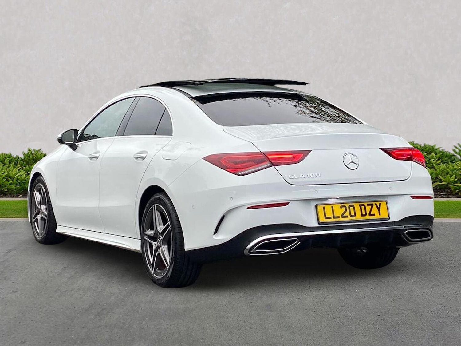 Used Mercedes-Benz CLA 2020 for sale - 76510760: Photo 2