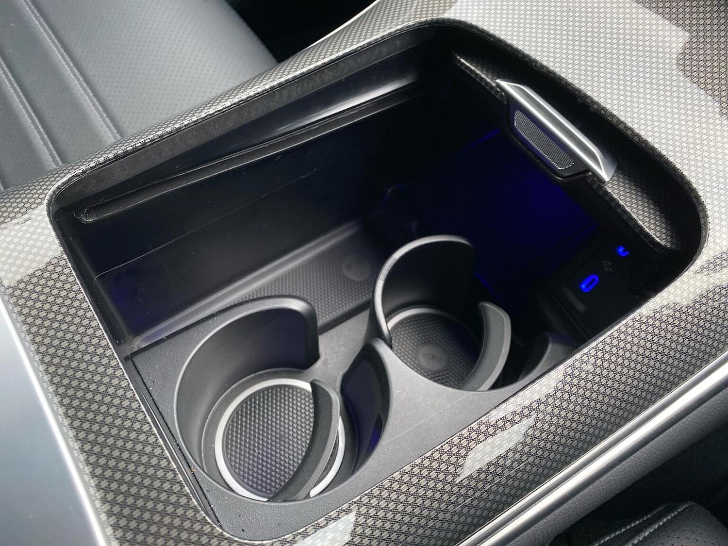 Used Mercedes-Benz GLC 2024 for sale - 76885037: Photo 32