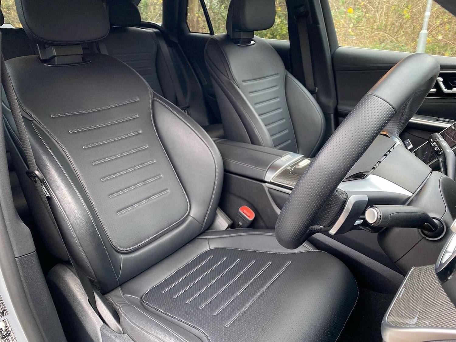 Used Mercedes-Benz GLC 2024 for sale - 76885037: Photo 39