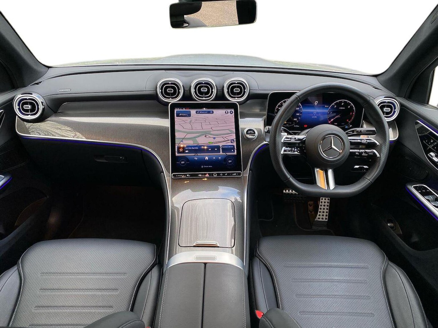 Used Mercedes-Benz GLC 2024 for sale - 76885037: Photo 8