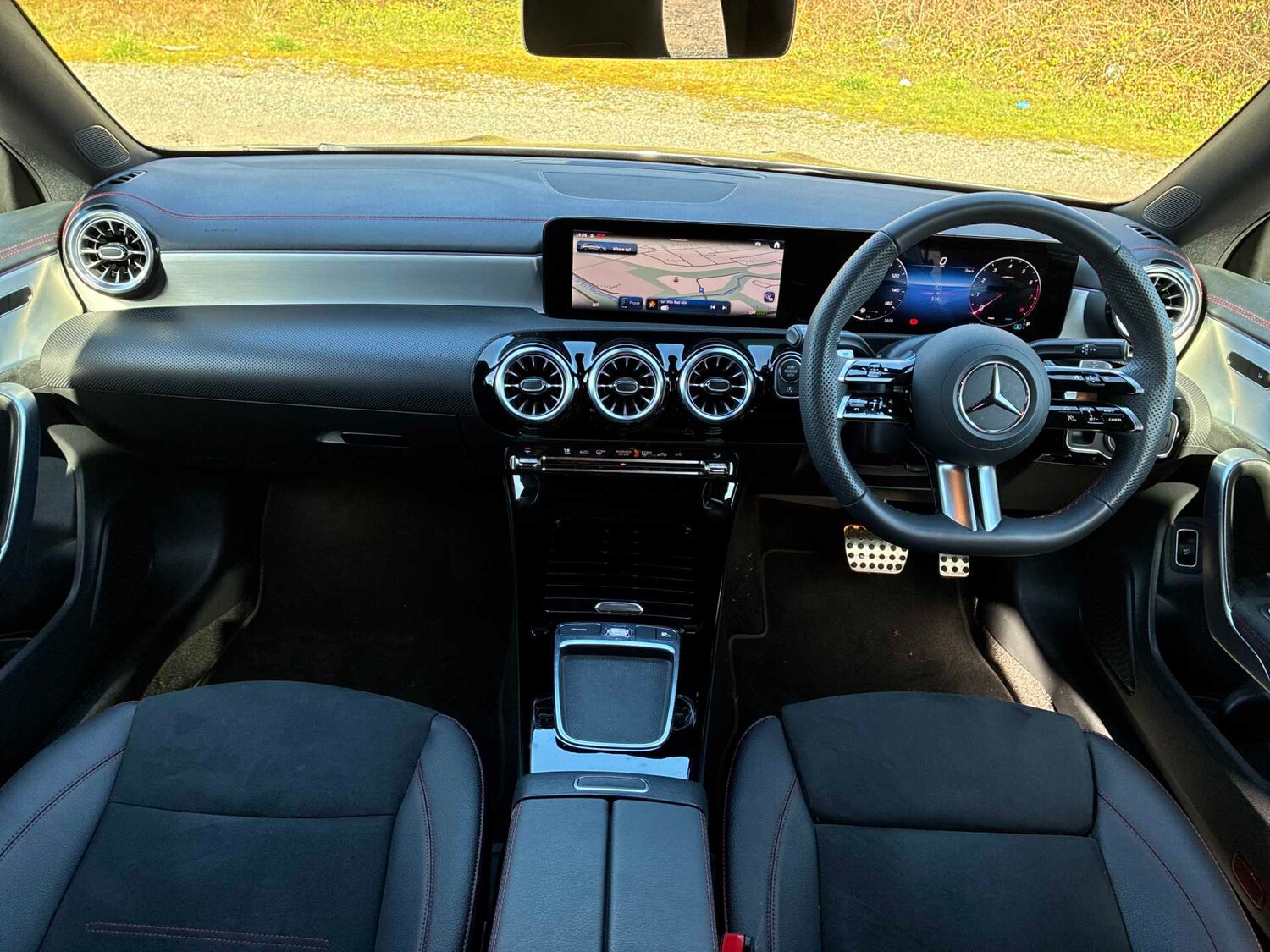 Used Mercedes-Benz CLA 2025 for sale - 78192015: Photo 8