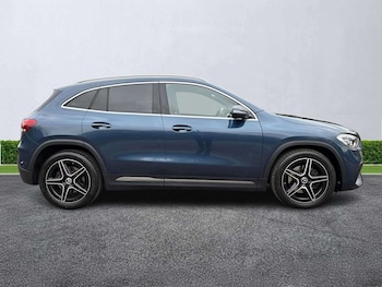 Used Mercedes-Benz GLA 2023 for sale - 78131779: Photo