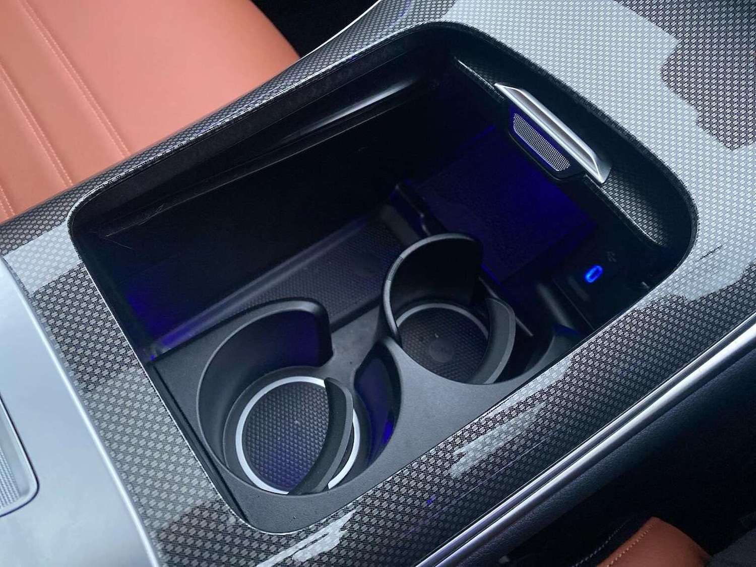 Used Mercedes-Benz GLC 2024 for sale - 77688013: Photo 32