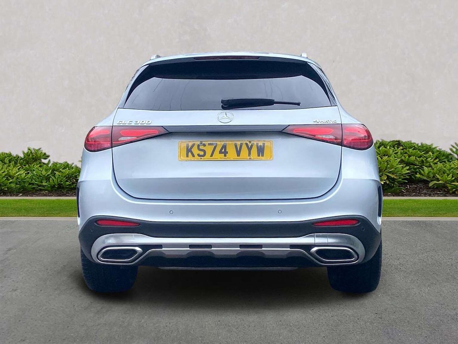 Used Mercedes-Benz GLC 2024 for sale - 77688013: Photo 4