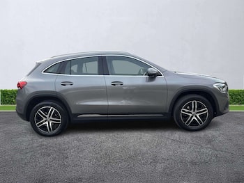 Used Mercedes-Benz GLA 2020 for sale - 79720223: Photo