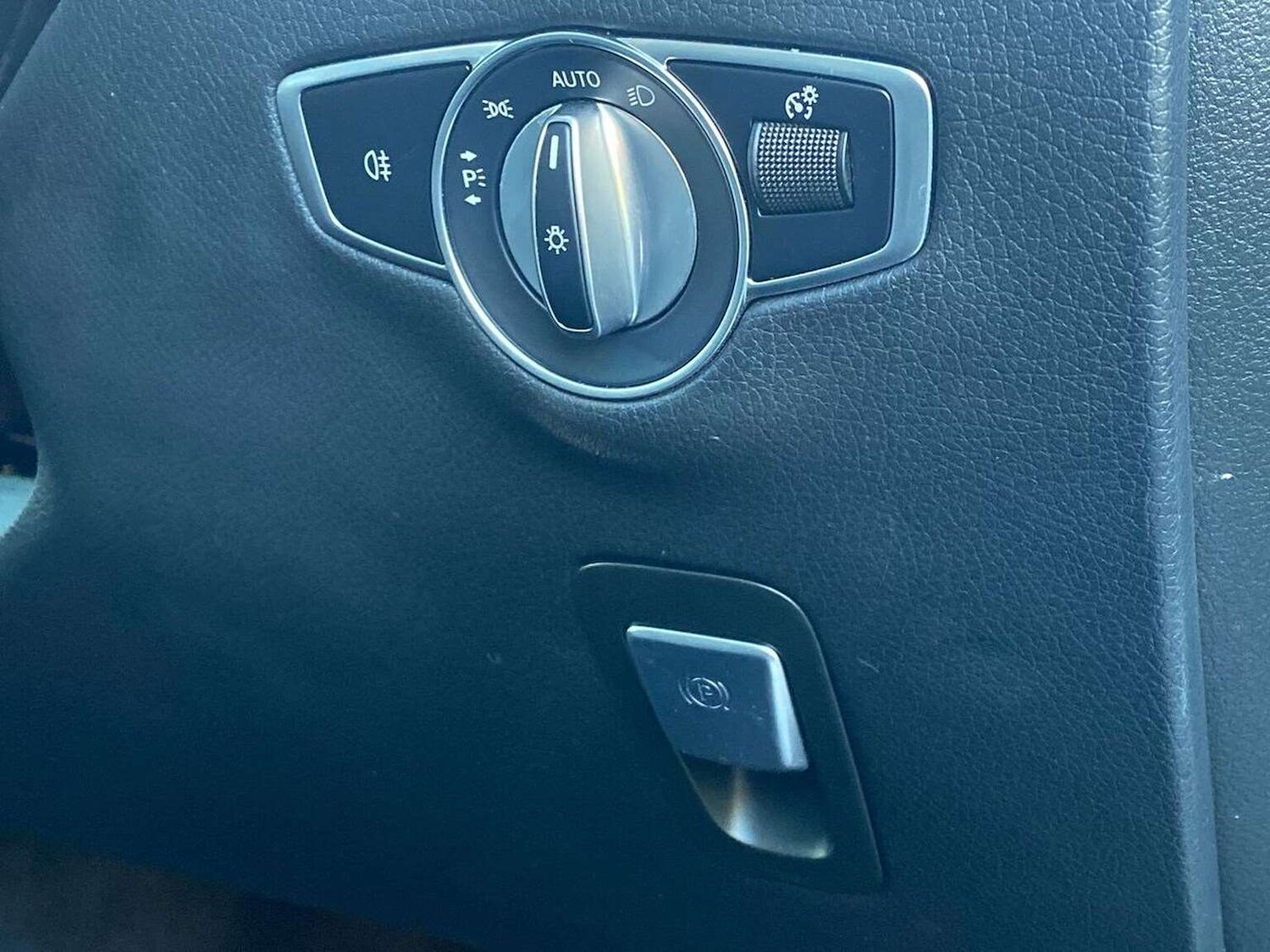 Used Mercedes-Benz EQC 2022 for sale - 77578782: Photo 22