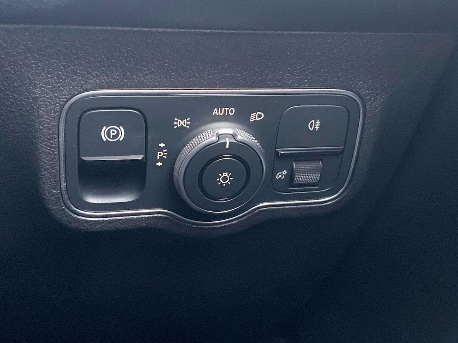 Used Mercedes-Benz GLB 2025 for sale - 77579786: Photo 22