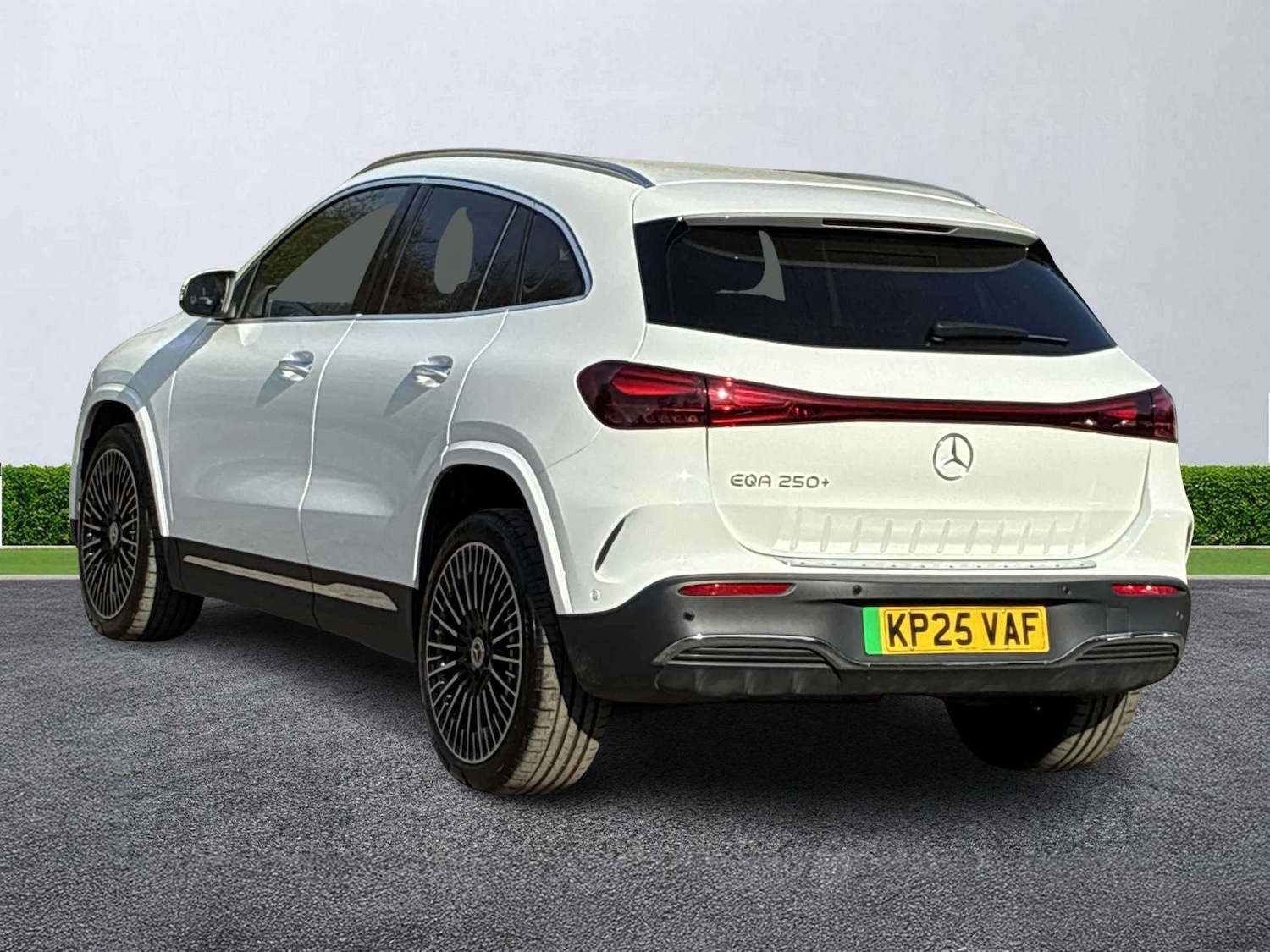 Used Mercedes-Benz EQA 2025 for sale - 78196030: Photo 2