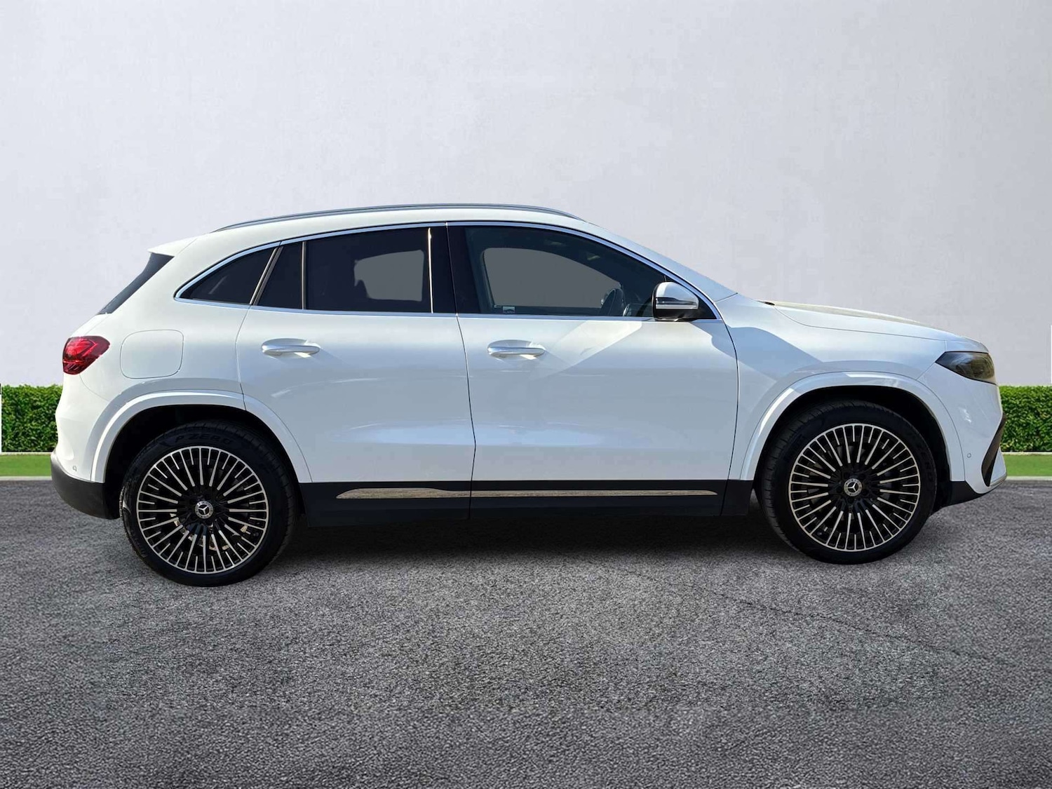 Used Mercedes-Benz EQA 2025 for sale - 78196030: Photo 3