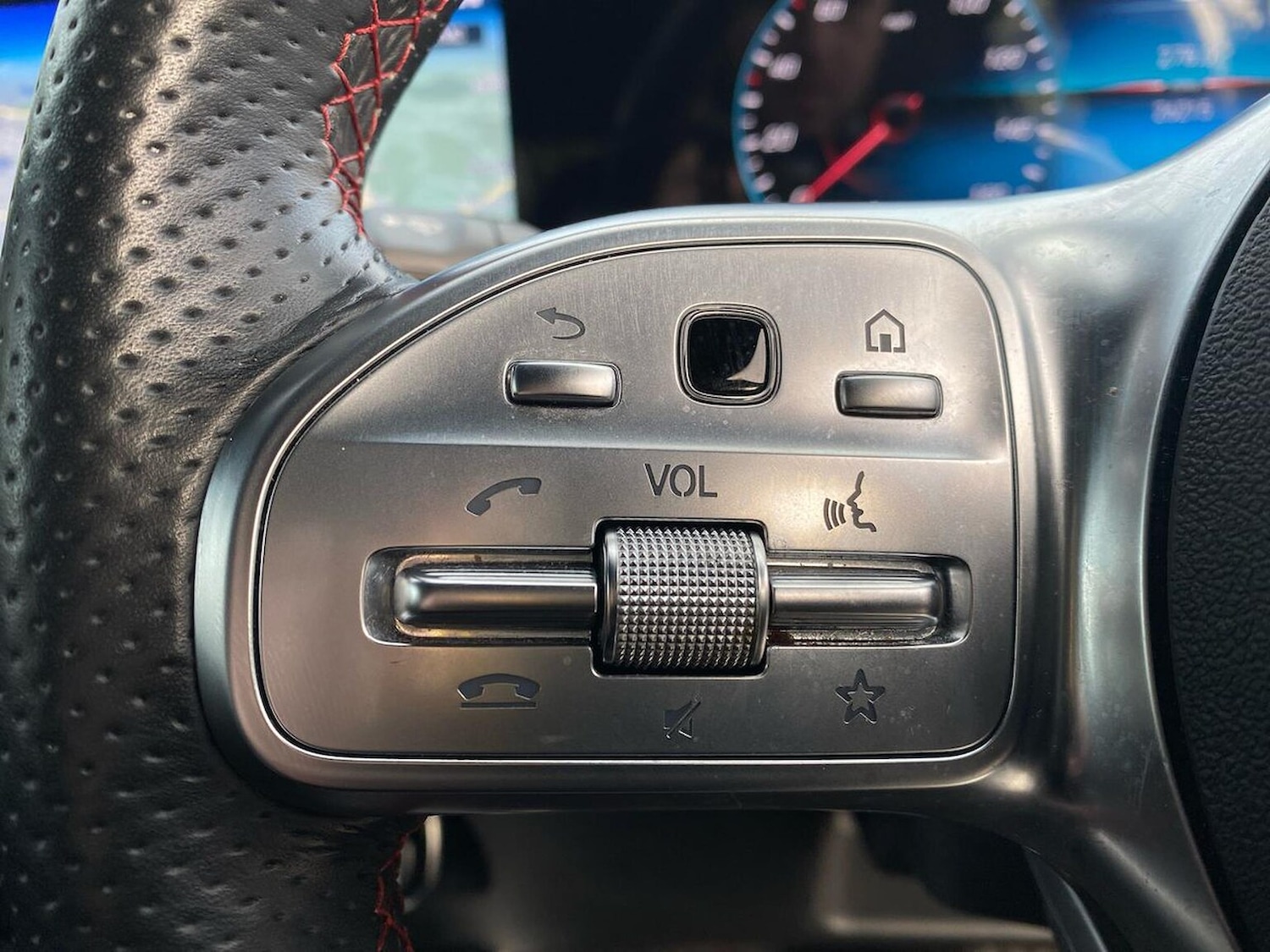 Used Mercedes-Benz GLA 2022 for sale - 76794887: Photo 26