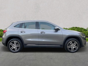 Used Mercedes-Benz GLA 2022 for sale - 76010975: Photo 3