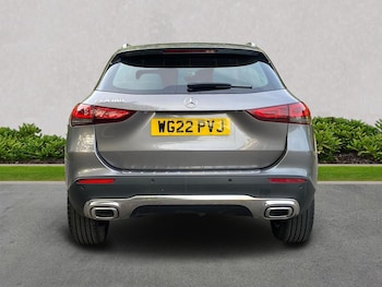 Used Mercedes-Benz GLA 2022 for sale - 76010975: Photo 4
