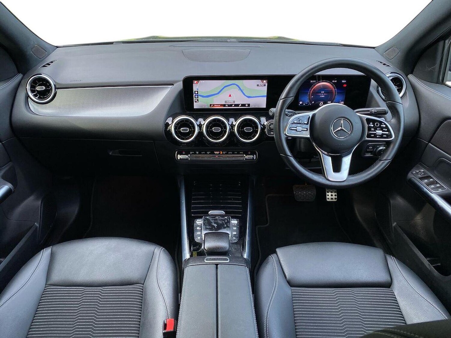 Used Mercedes-Benz GLA 2022 for sale - 76010975: Photo 8