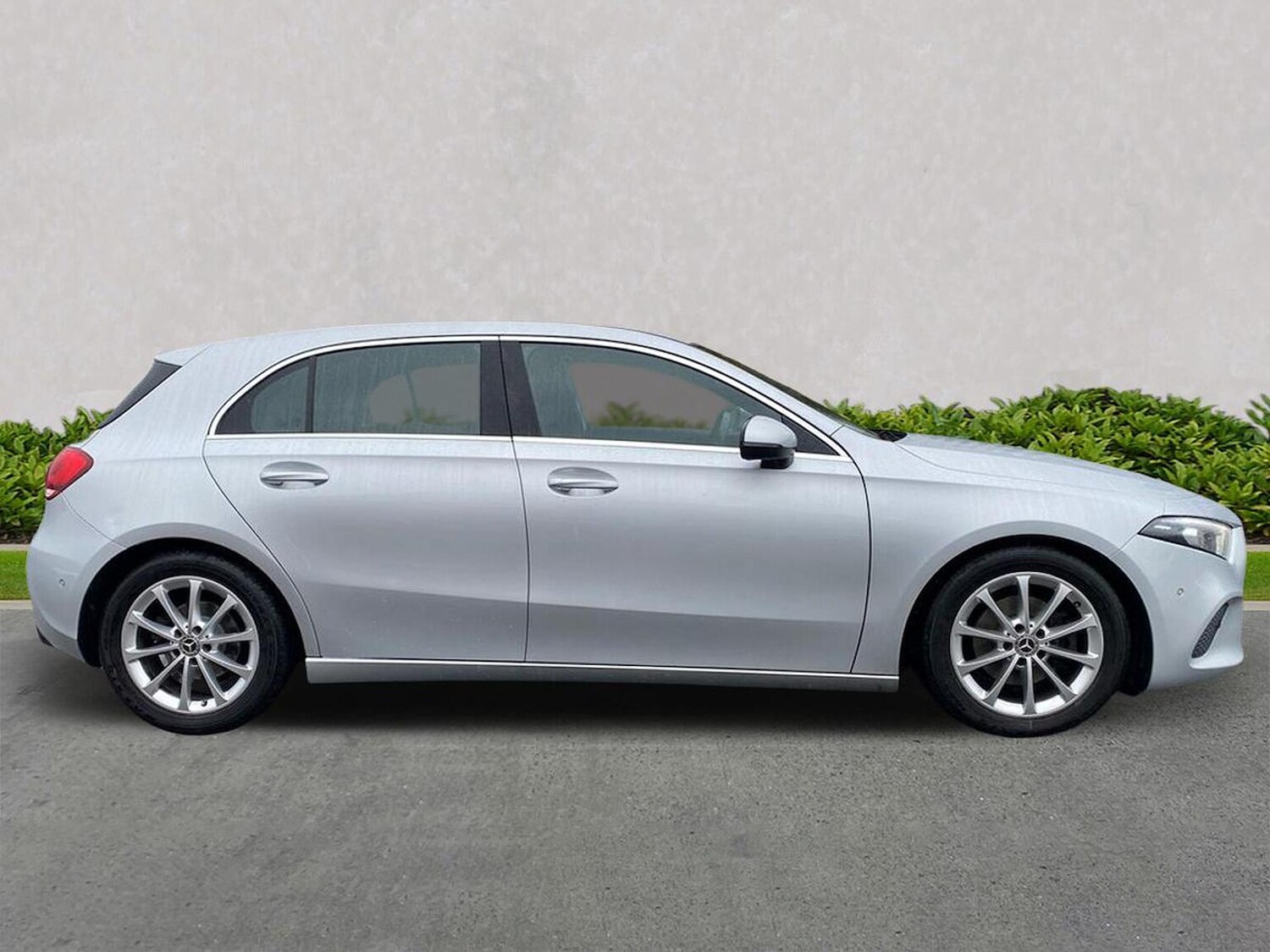 Used Mercedes-Benz A-Class 2018 for sale - 75987762: Photo 3