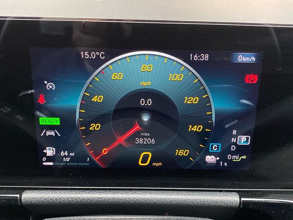 Used Mercedes-Benz GLA 2022 for sale - 76299410: Photo 10