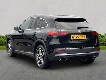 Used Mercedes-Benz GLA 2022 for sale - 76299410: Photo 2