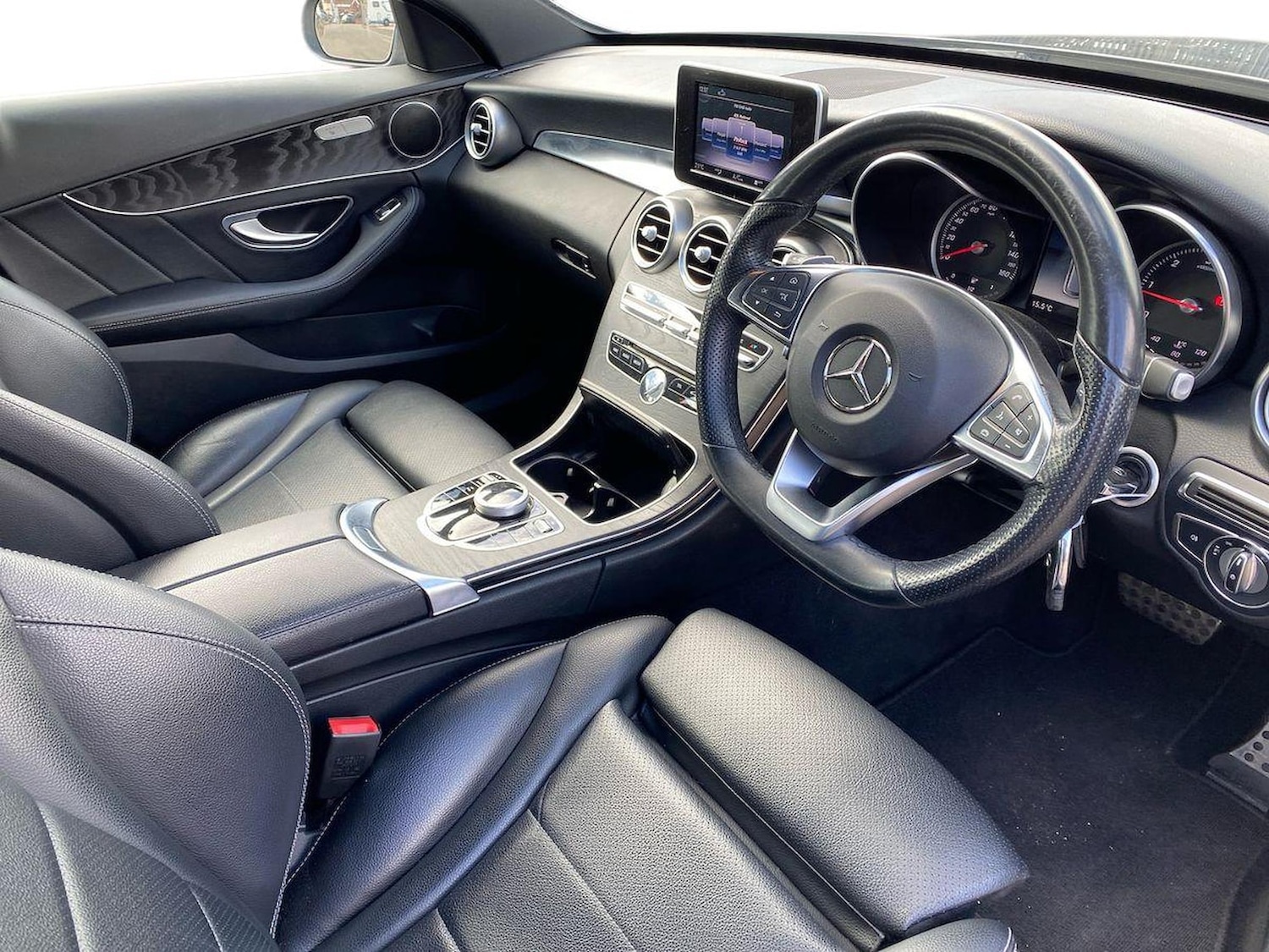 Used Mercedes-Benz C-Class 2018 for sale - 76064370: Photo 15