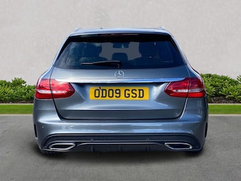 Used Mercedes-Benz C-Class 2018 for sale - 76064370: Photo