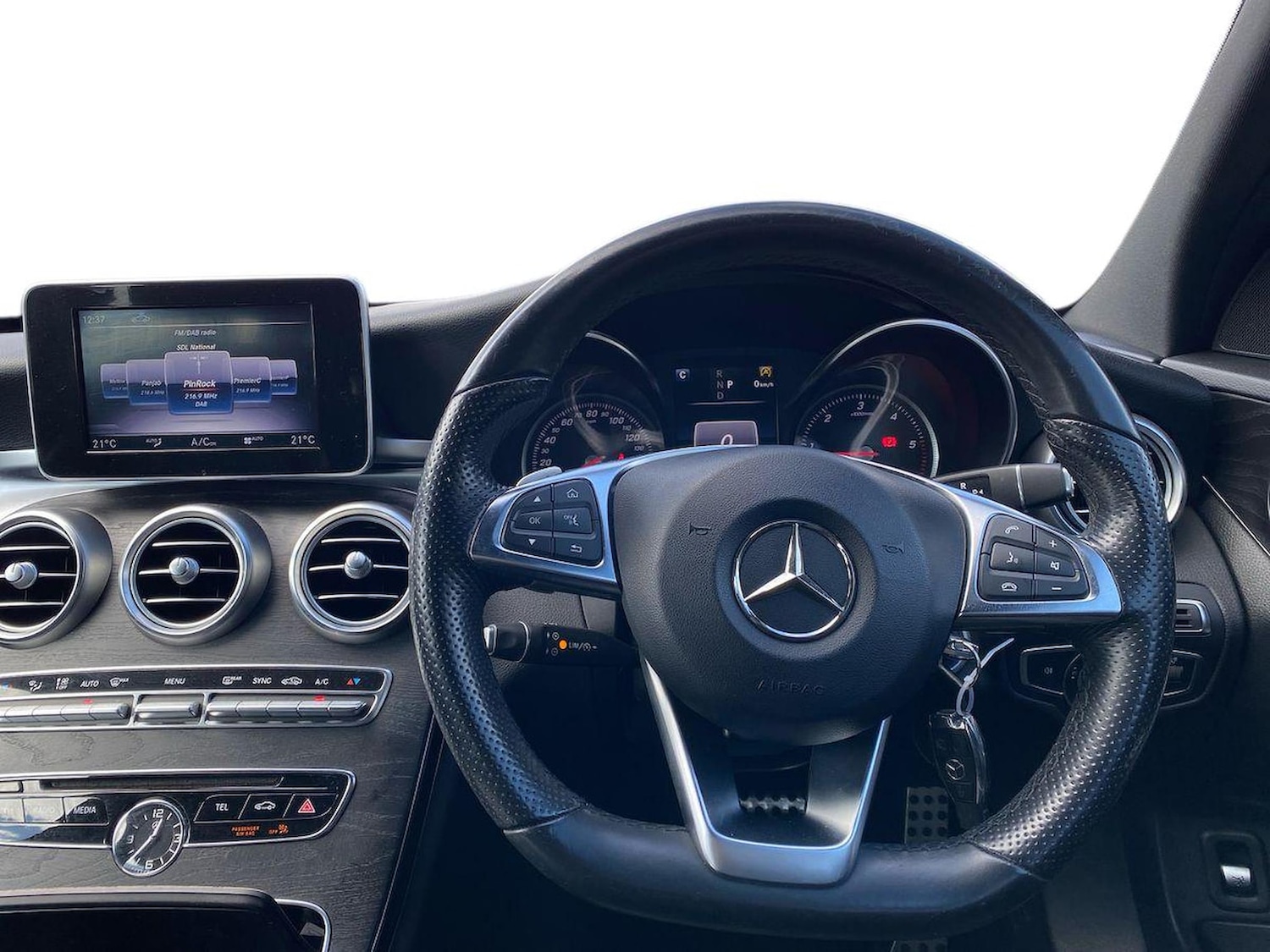 Used Mercedes-Benz C-Class 2018 for sale - 76064370: Photo 9