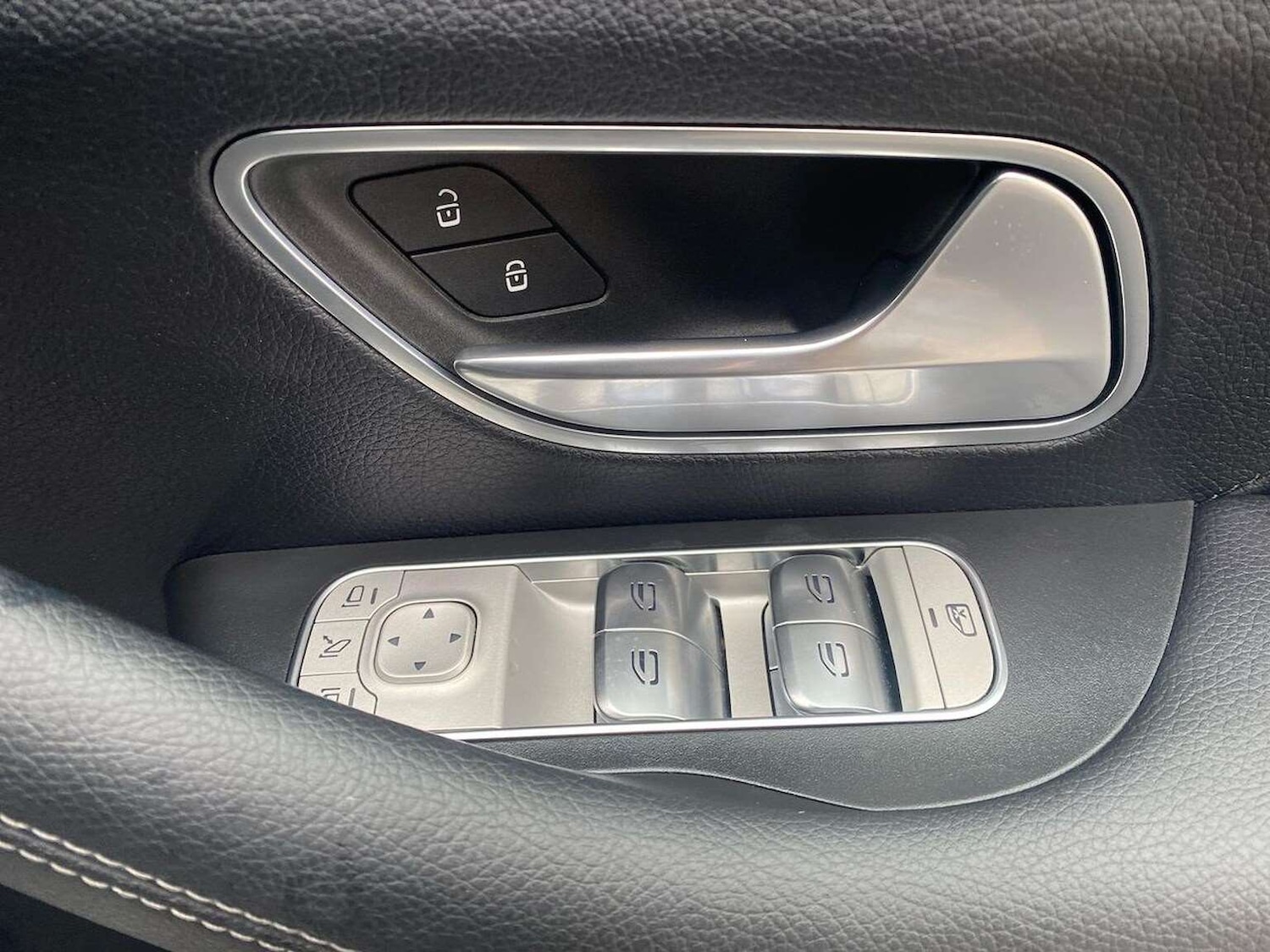 Used Mercedes-Benz GLE 2025 for sale - 77579790: Photo 21