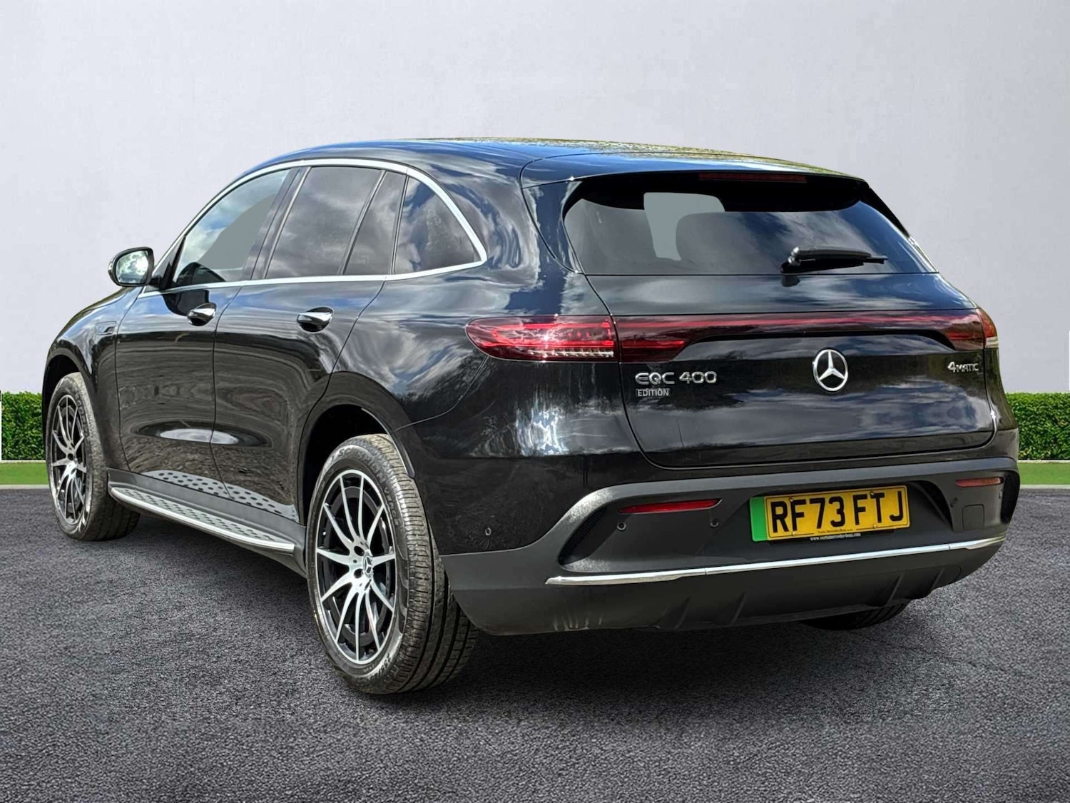 Used Mercedes-Benz EQC 2023 for sale - 78196342: Photo 2