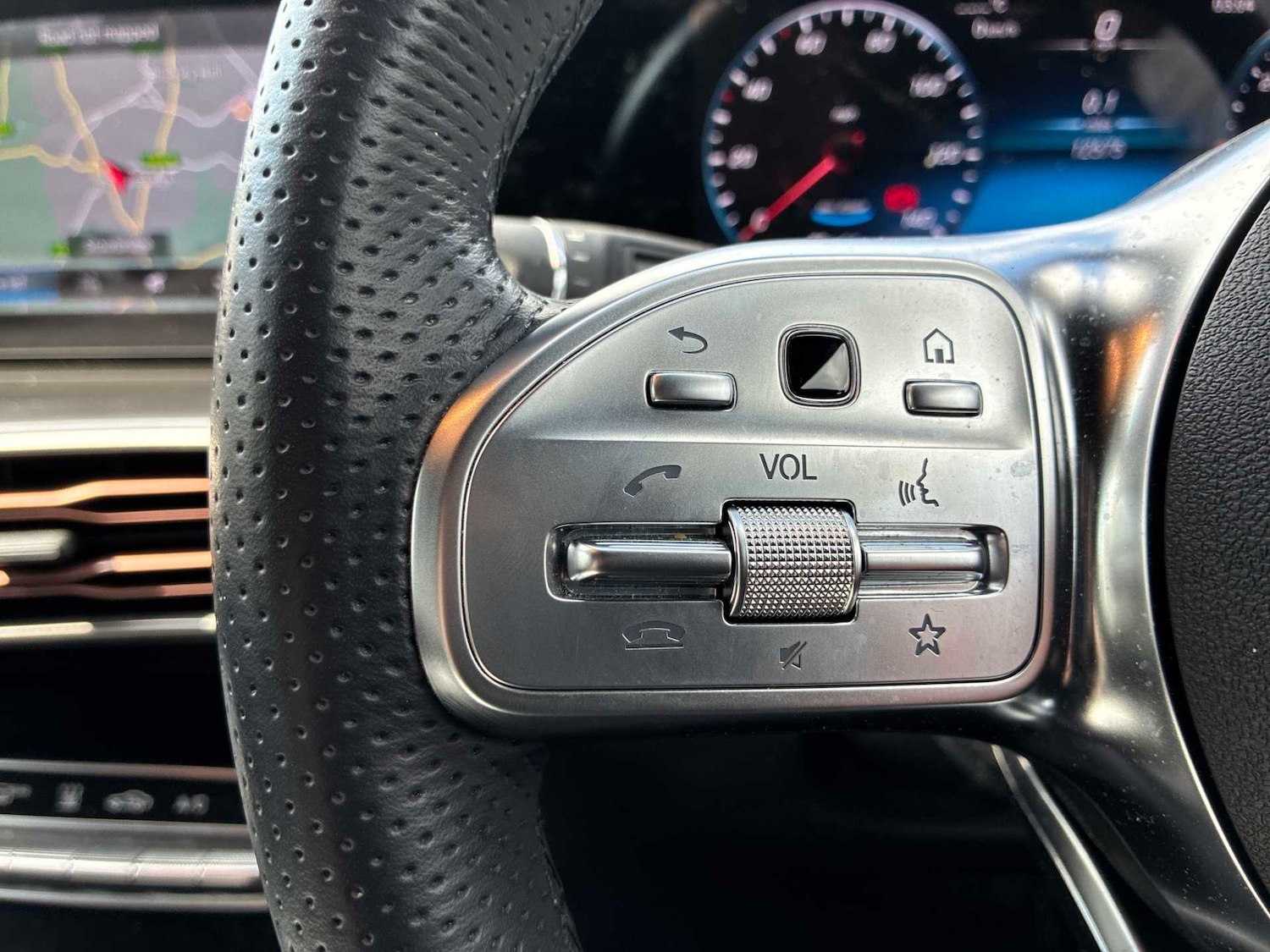 Used Mercedes-Benz EQC 2023 for sale - 78196342: Photo 22