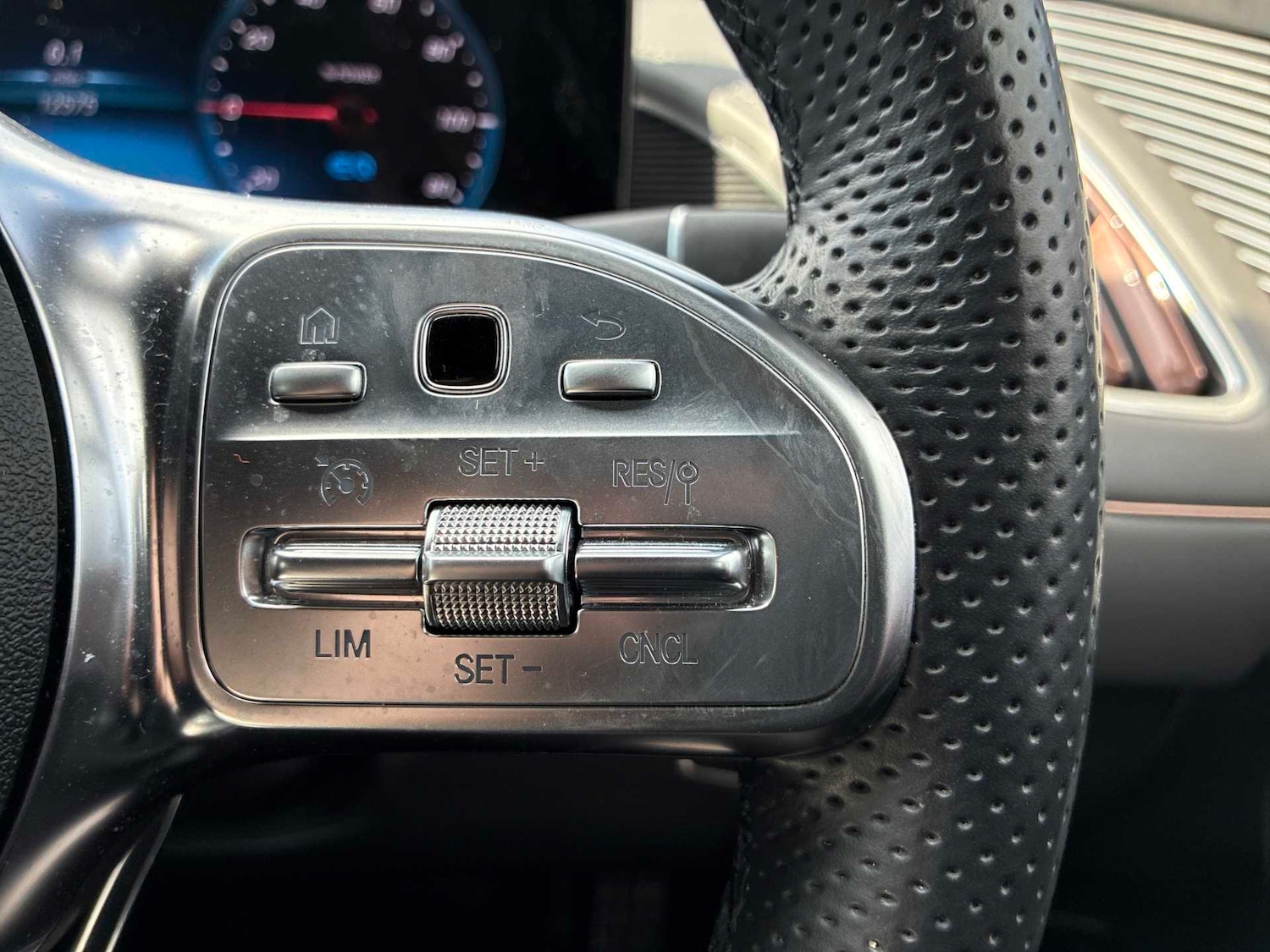 Used Mercedes-Benz EQC 2023 for sale - 78196342: Photo 23