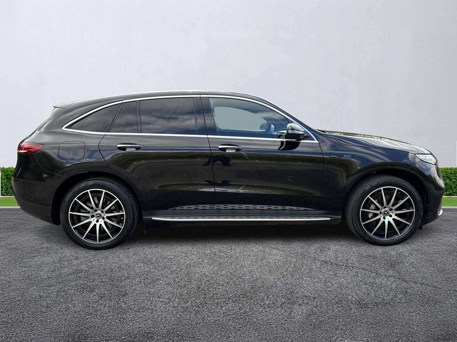 Used Mercedes-Benz EQC 2023 for sale - 78196342: Photo 3