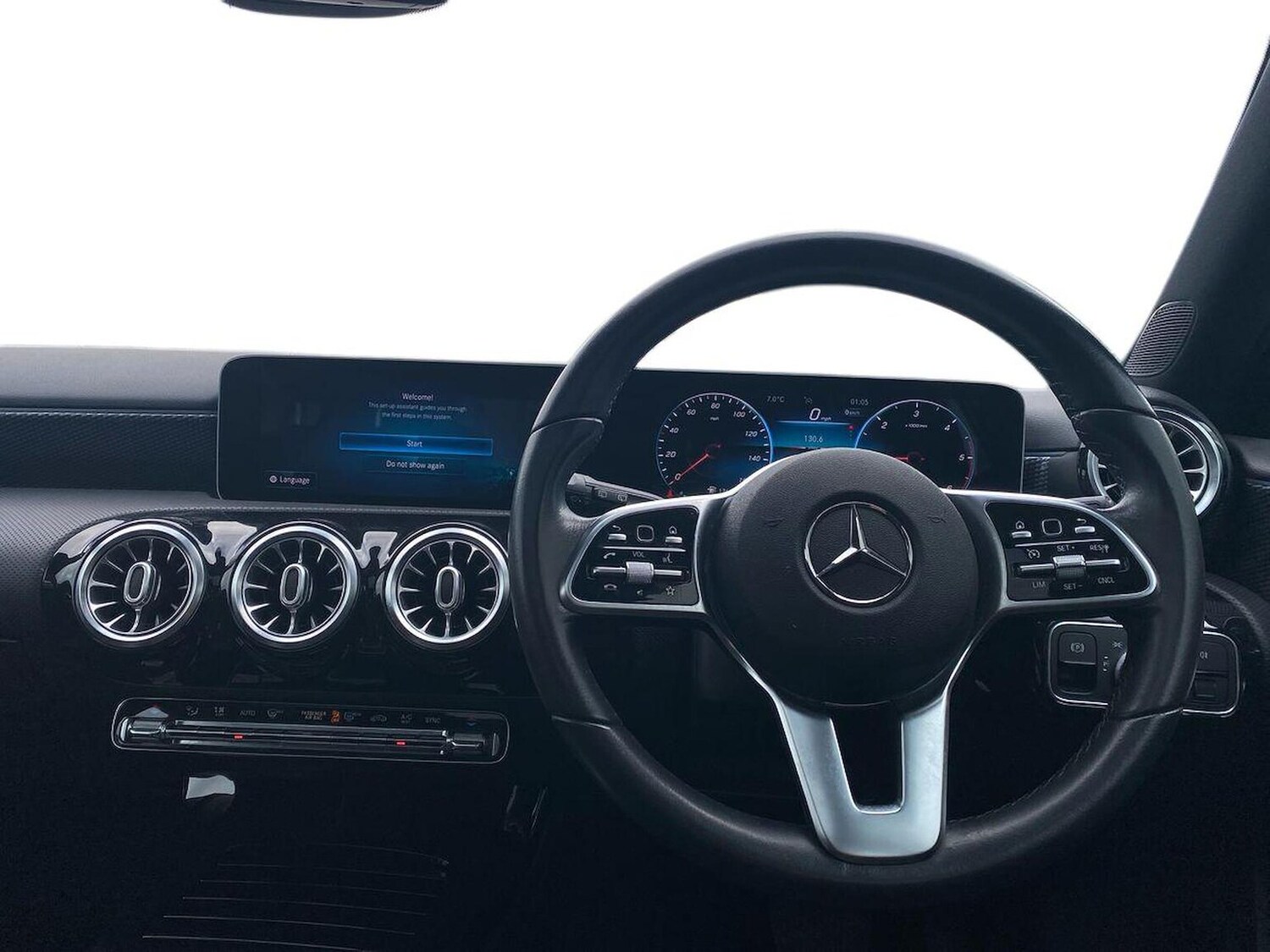 Used Mercedes-Benz A-Class 2019 for sale - 76577261: Photo 11