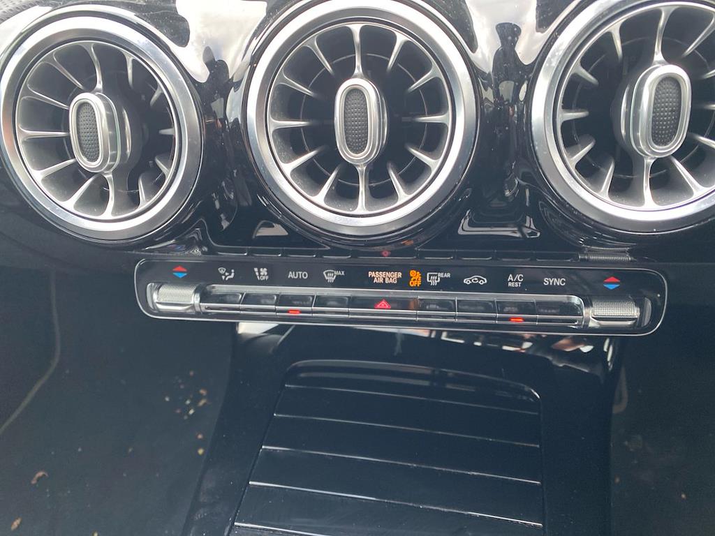 Used Mercedes-Benz A-Class 2019 for sale - 76577261: Photo 14