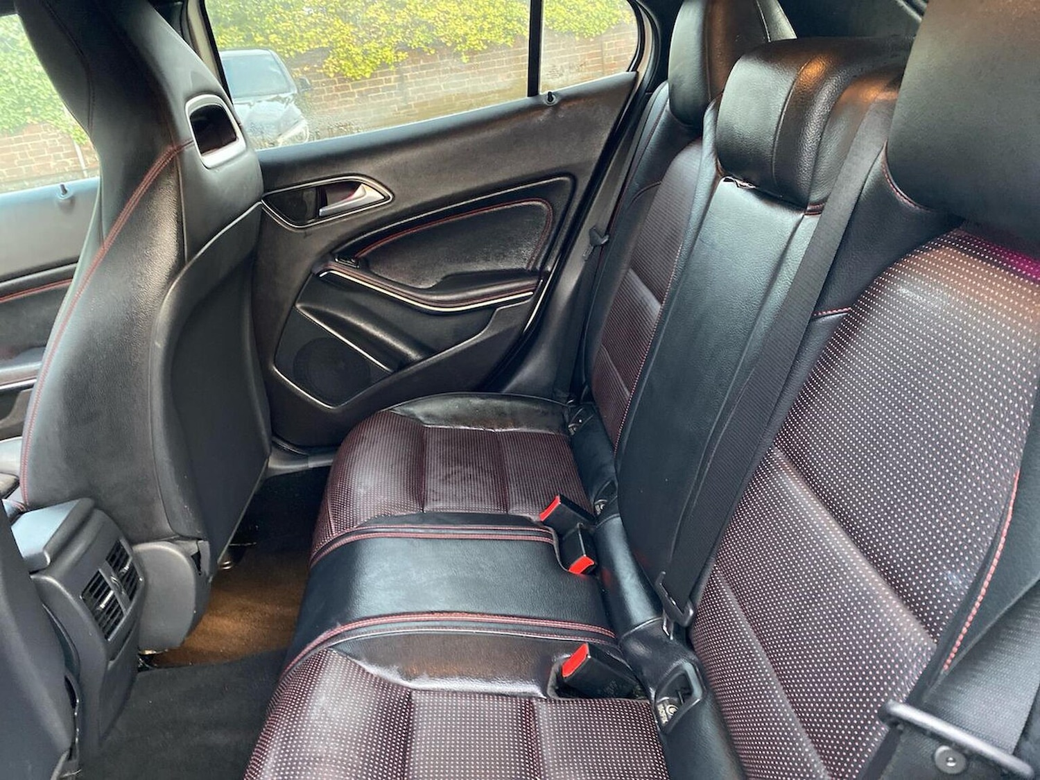 Used Mercedes-Benz GLA 2017 for sale - 76935407: Photo 16