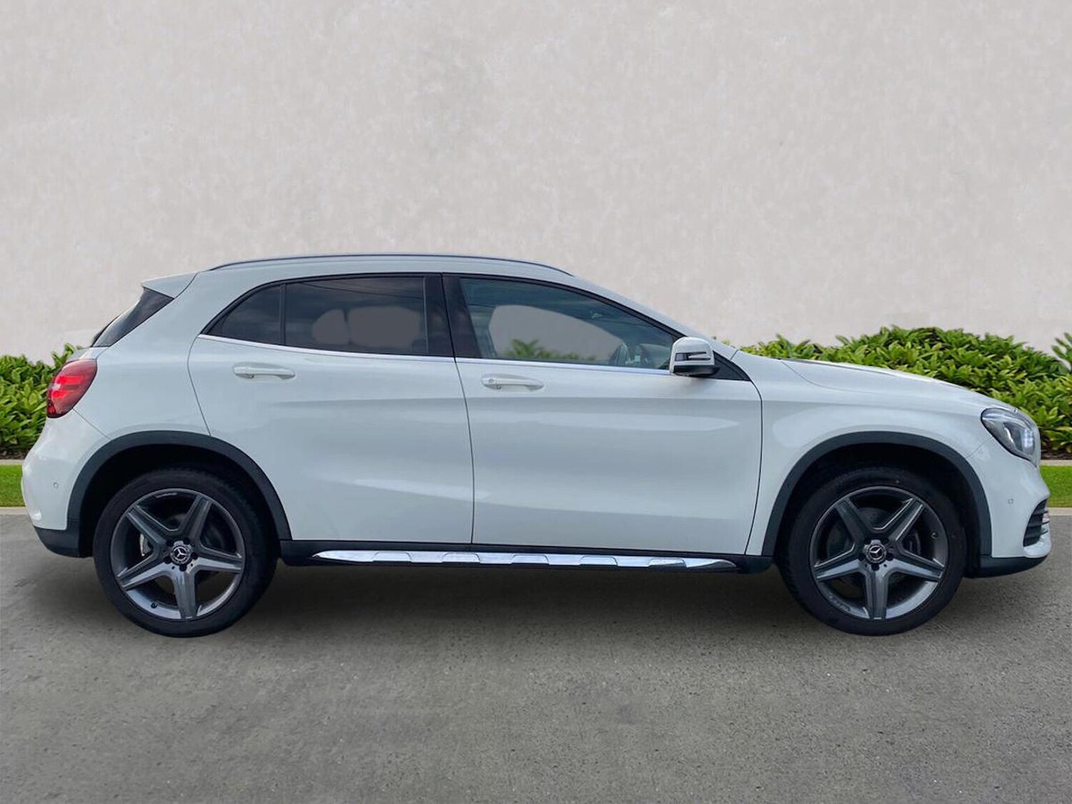 Used Mercedes-Benz GLA 2017 for sale - 76935407: Photo 3