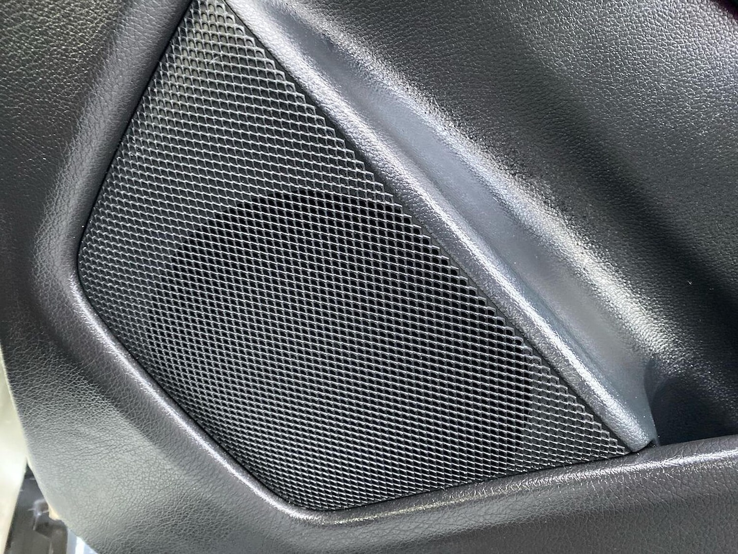 Used Mercedes-Benz GLA 2017 for sale - 76935407: Photo 31