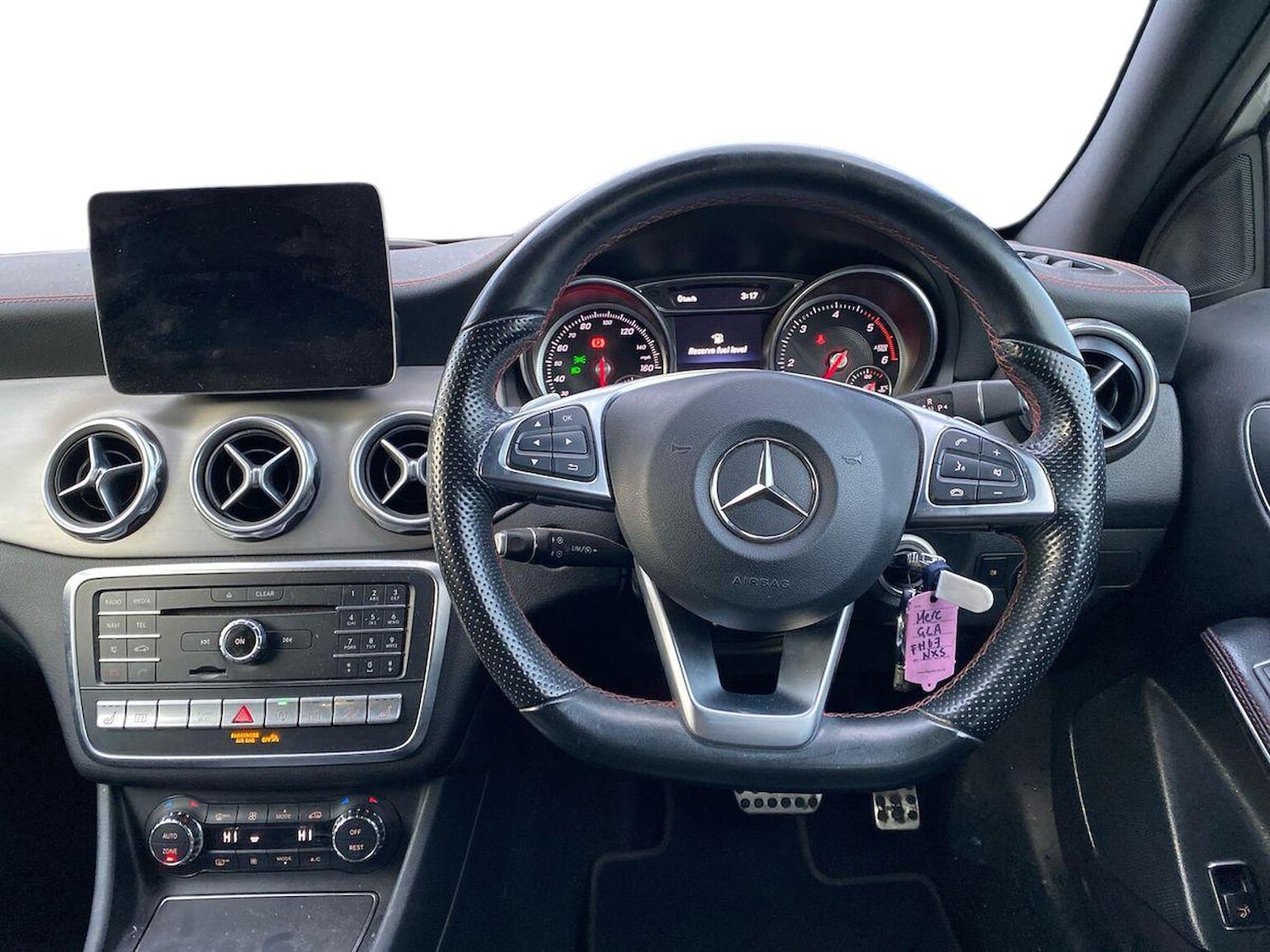 Used Mercedes-Benz GLA 2017 for sale - 76935407: Photo 9